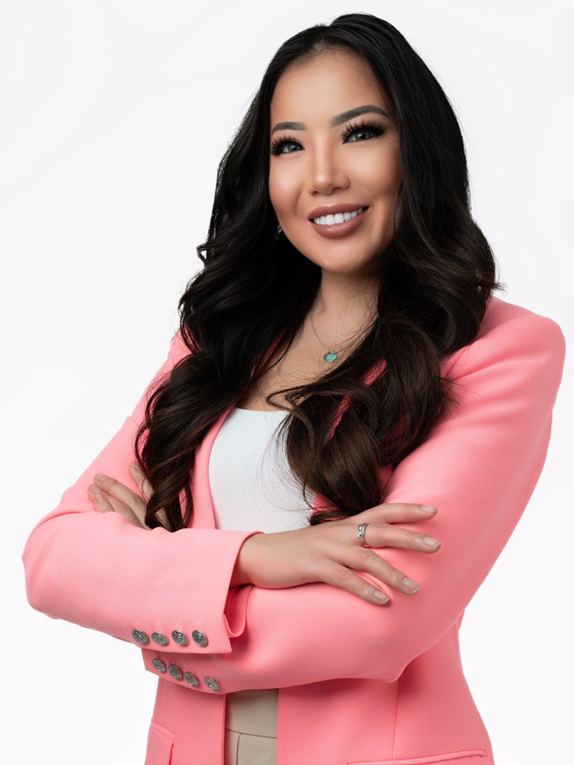 Real Estate Agent - Melissa Nguyen